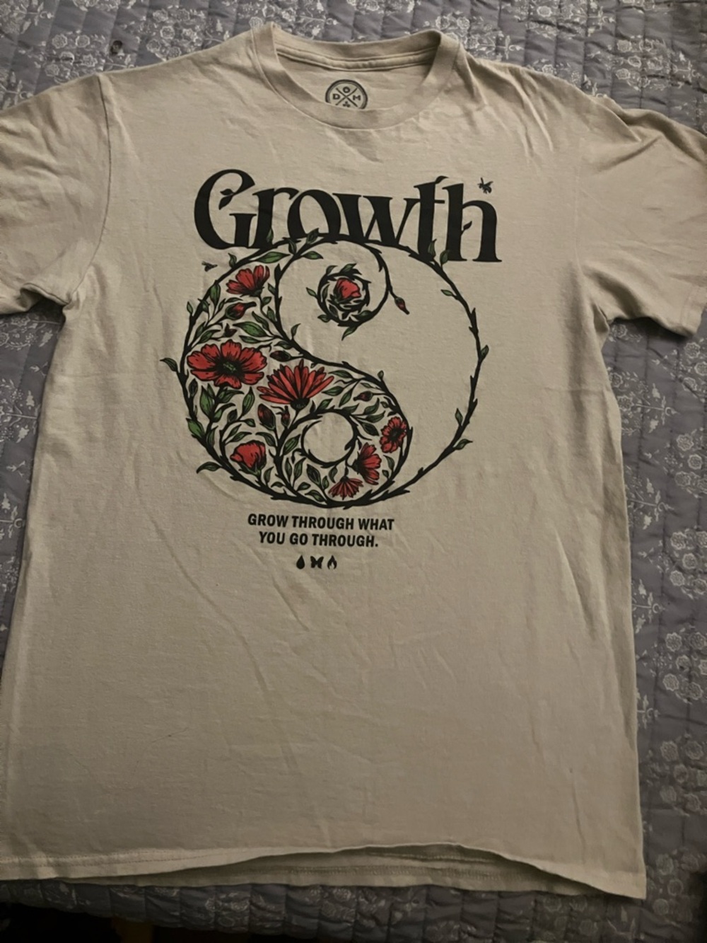 Growth Floral Yin Yang Graphic Tee - Cream with Red & Green Print